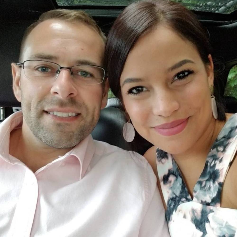 Meet your Posher, Sandy